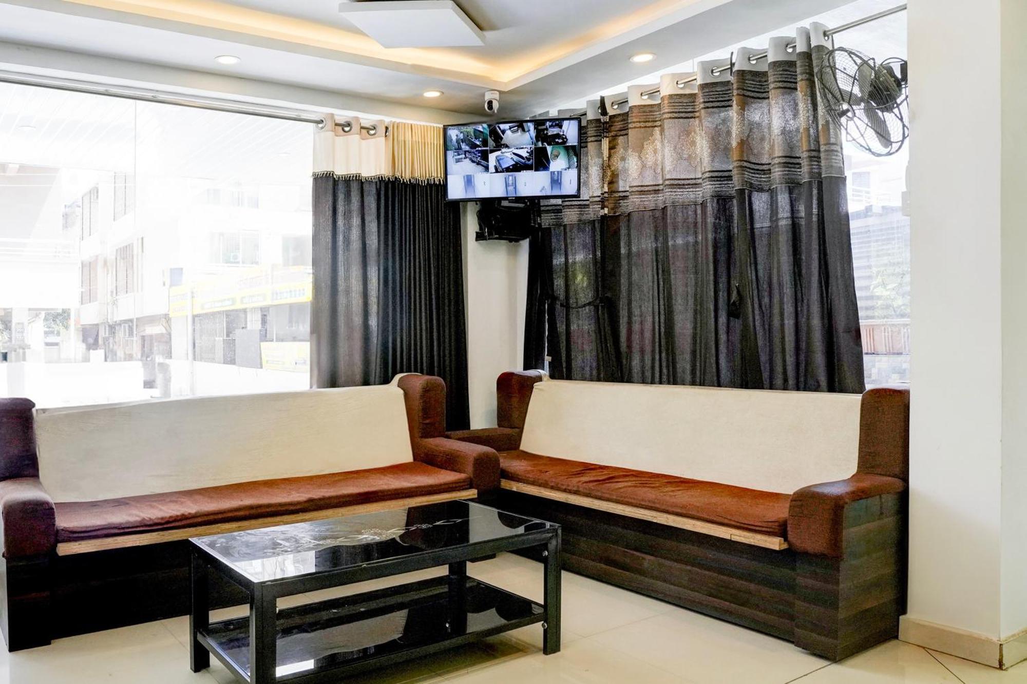 Super Hotel O Chhatrapati Nagar Shirdi Εξωτερικό φωτογραφία